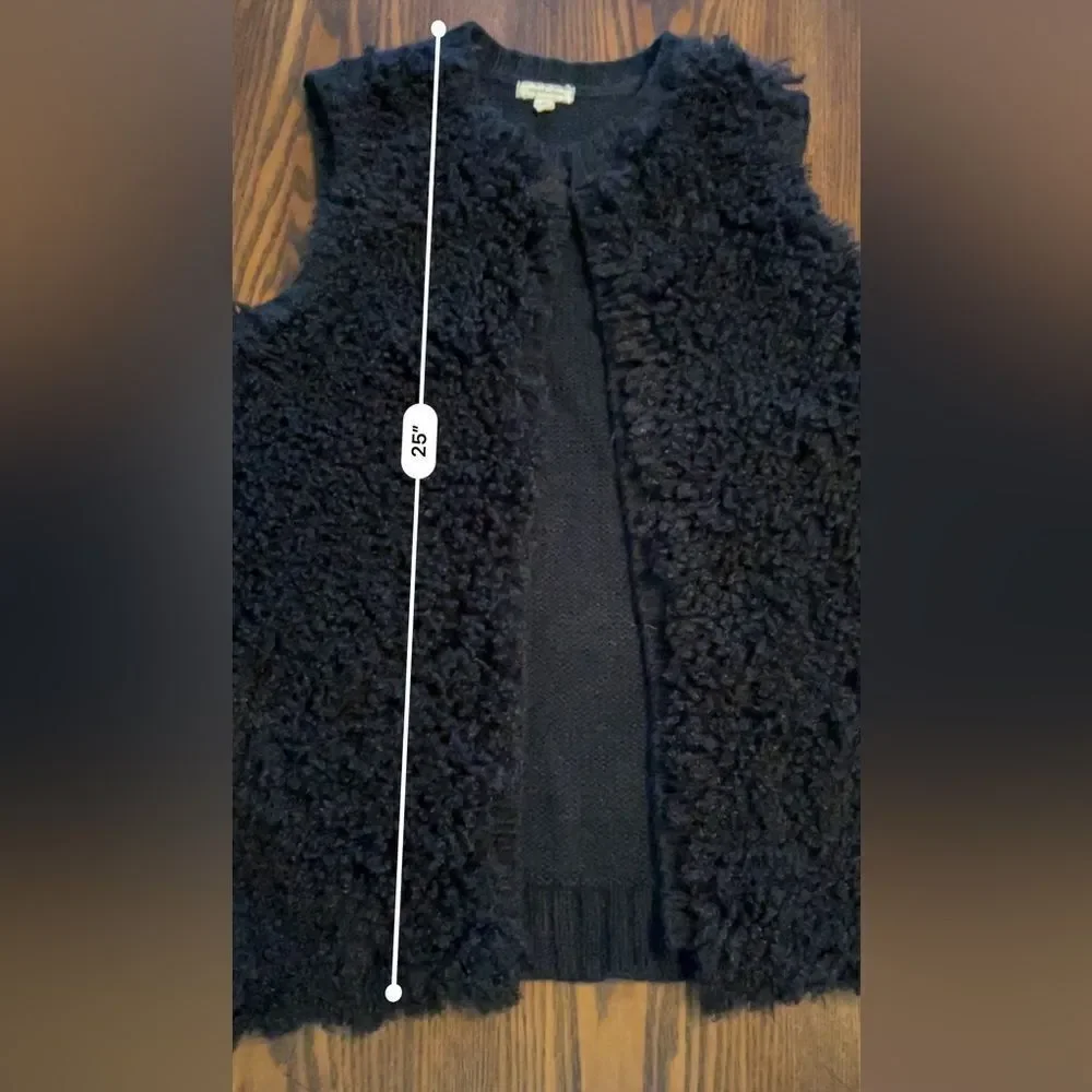 Eyeshadow soft vest Women L Faux Fur Black Open Front Sleeveless whimsigoth cozy